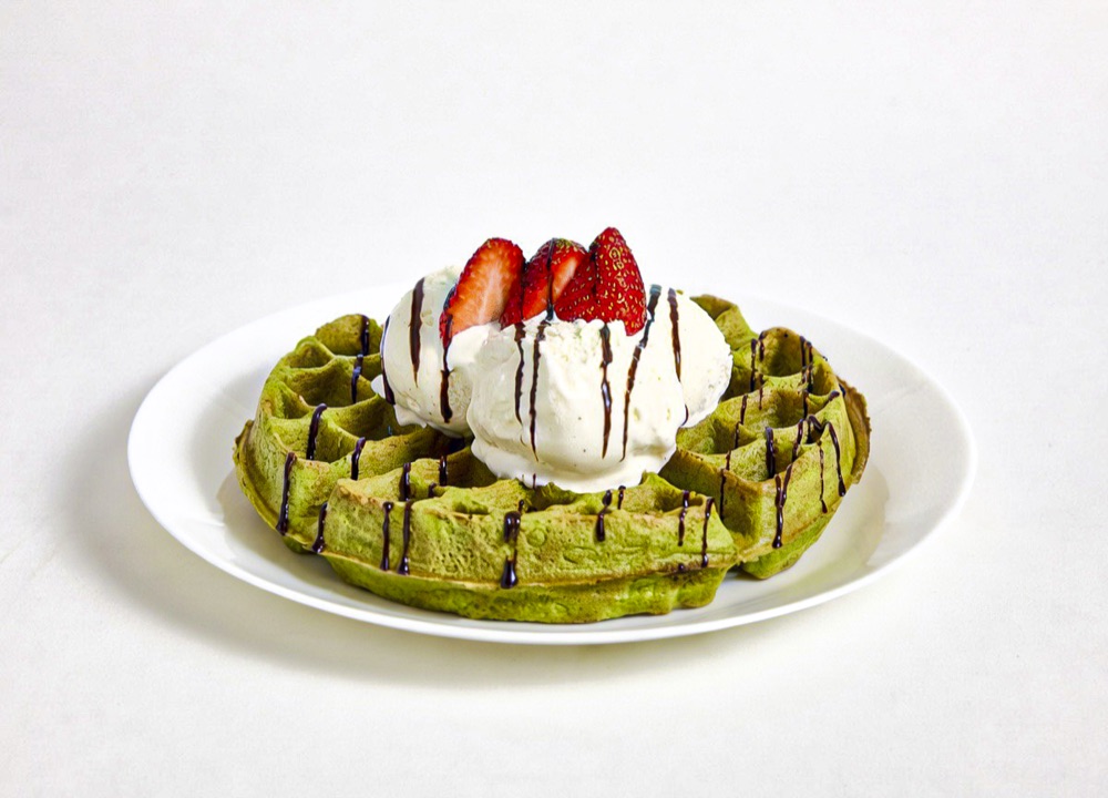 Pandan Waffle with Vanilla Ice Cream & Strawberry, waffles & croffles